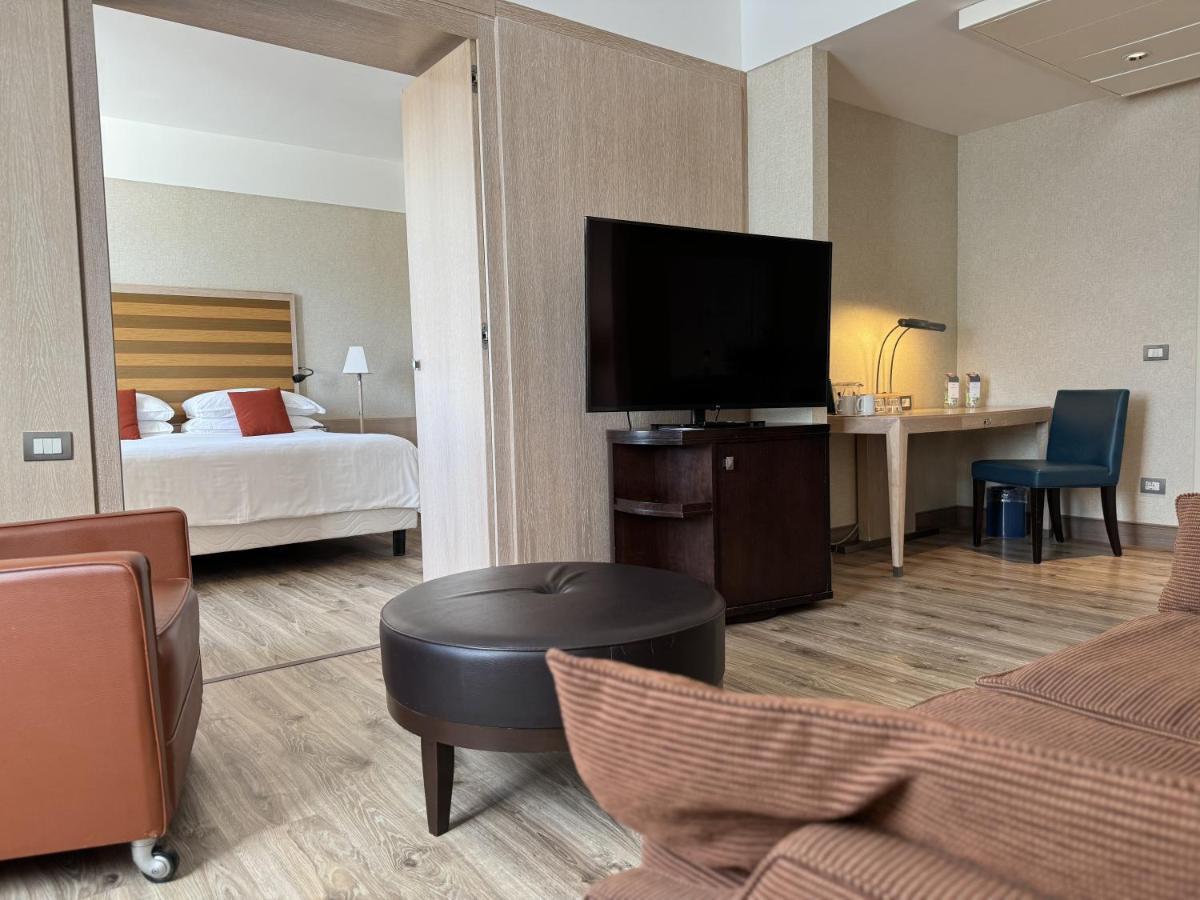 Sheraton Rome Parco De Medici Екстер'єр фото